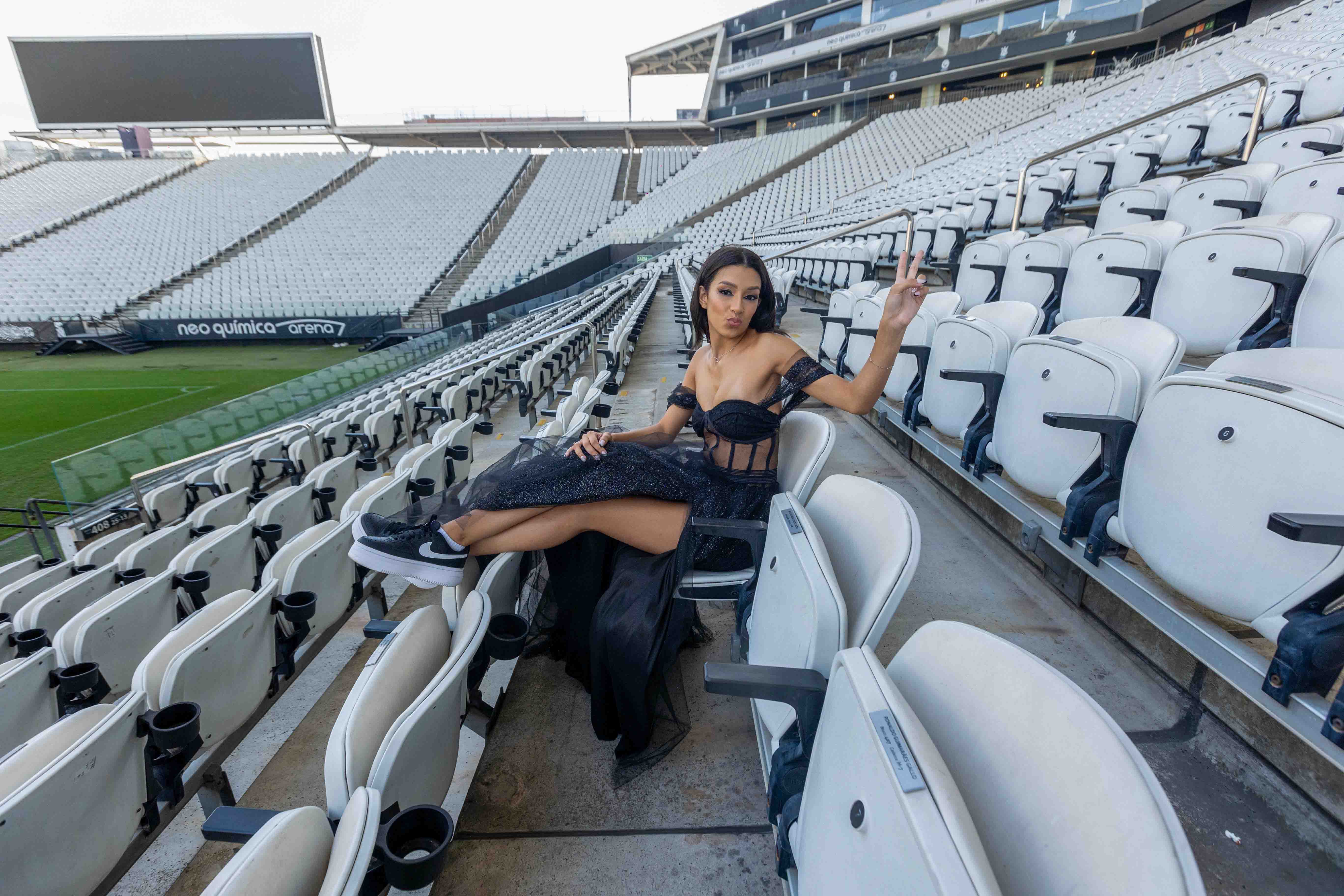 Garutti Produções - Allana 80.jpg